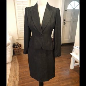 Nine West grey/blue denim suit -6p